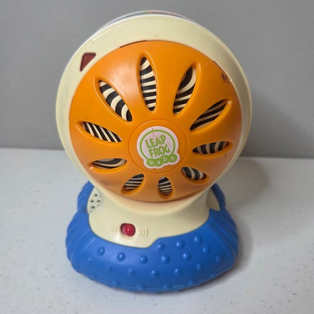 LeapFrog Sing And Spin Alphabet Zoo - Letter, Animal and Music Learning Modes
